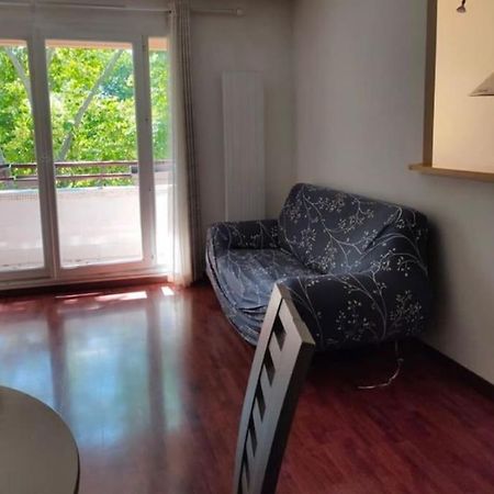 F3 Avec Balcon 5 Min Gare Sqy Et Parking Gratuit Leilighet Guyancourt Eksteriør bilde