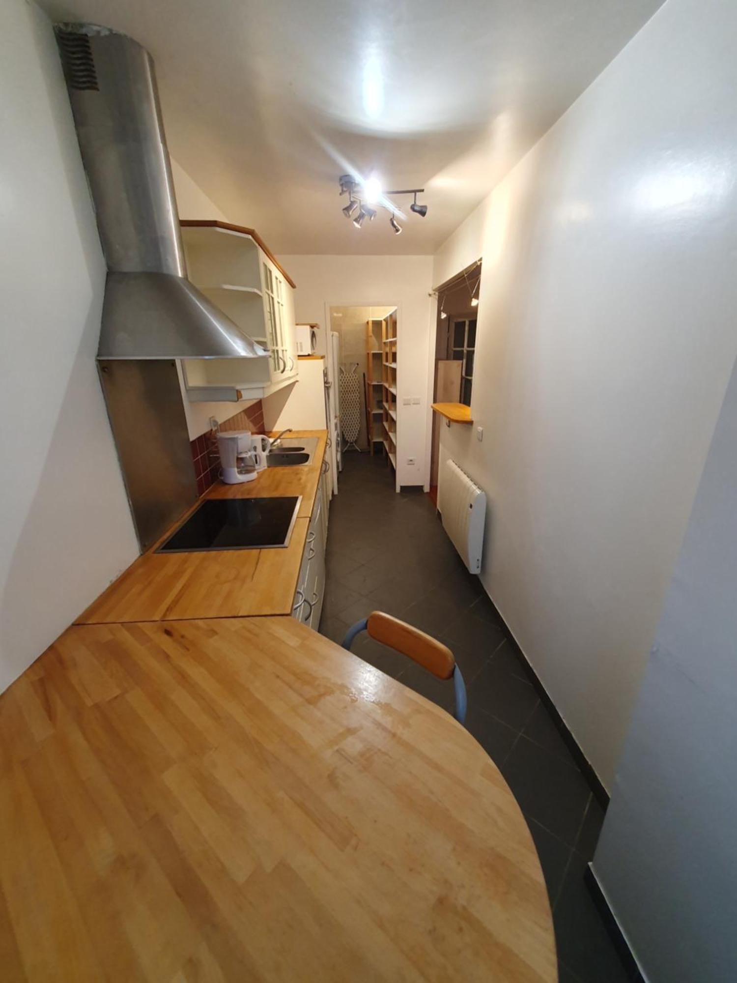 F3 Avec Balcon 5 Min Gare Sqy Et Parking Gratuit Leilighet Guyancourt Eksteriør bilde